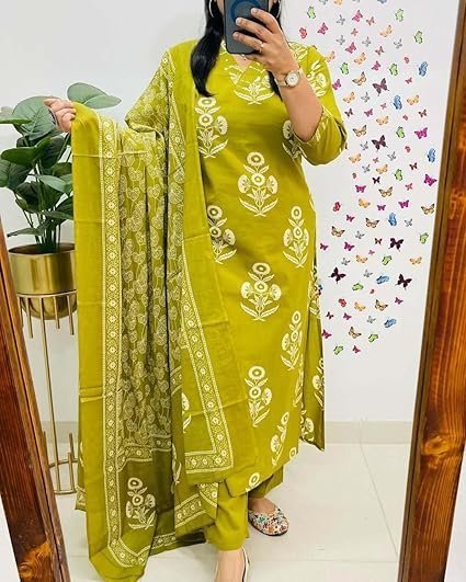 Rangnavi Women's Floral Printed Stright Kurta with Pant & Dupatta Set | Kurta set - Image 3